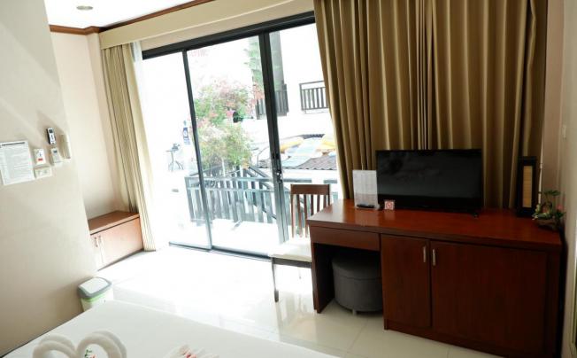 Фото отеля Kata Beachwalk And Bungalows