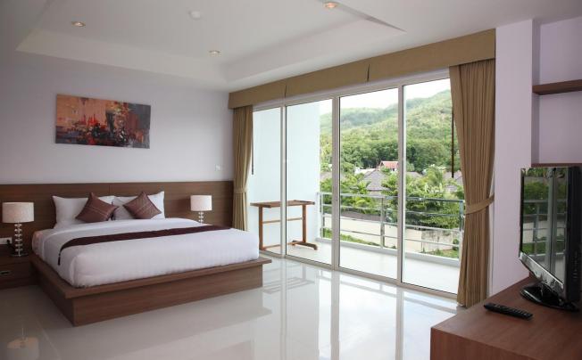 Фото отеля Bangtao Tropical Residence Resort & Spa