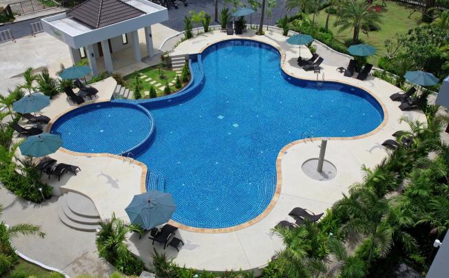Фото отеля Bangtao Tropical Residence Resort & Spa