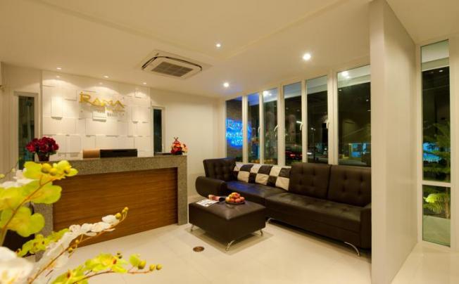 Фото отеля Rama Kata Beach Hotel