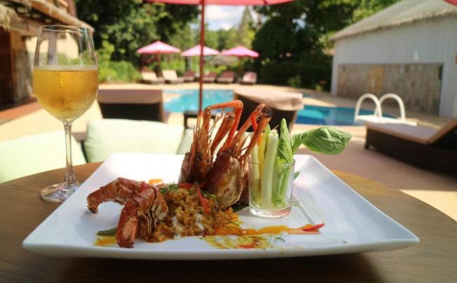 Фото отеля Adarin Beach Resort