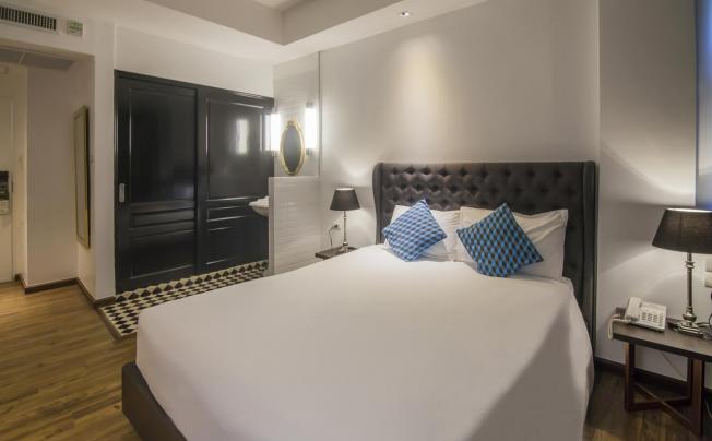 Фото отеля First House hotel Bangkok