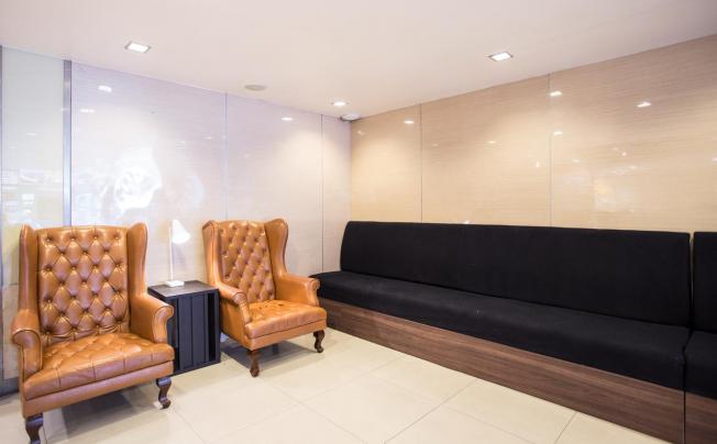 Фото отеля First House hotel Bangkok
