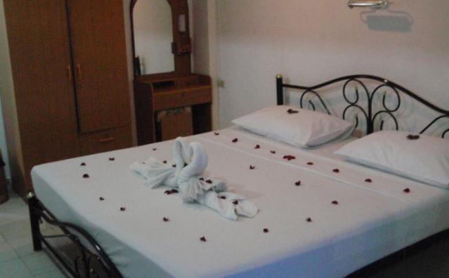 Фото отеля Divers Inn Karon 