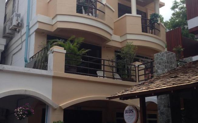 Фото отеля Nin Apartments Karon Beach