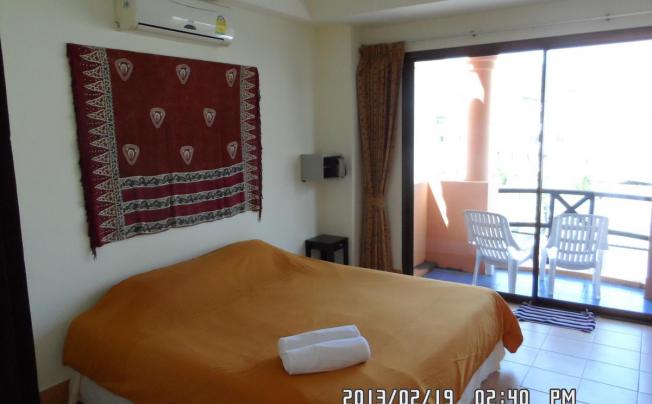 Фото отеля Nin Apartments Karon Beach