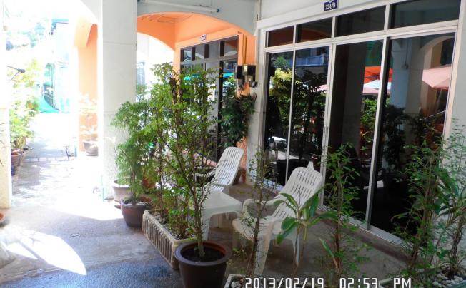 Фото отеля Nin Apartments Karon Beach