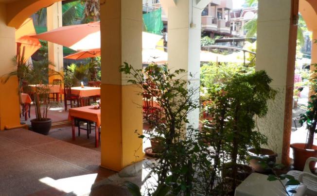 Фото отеля Nin Apartments Karon Beach