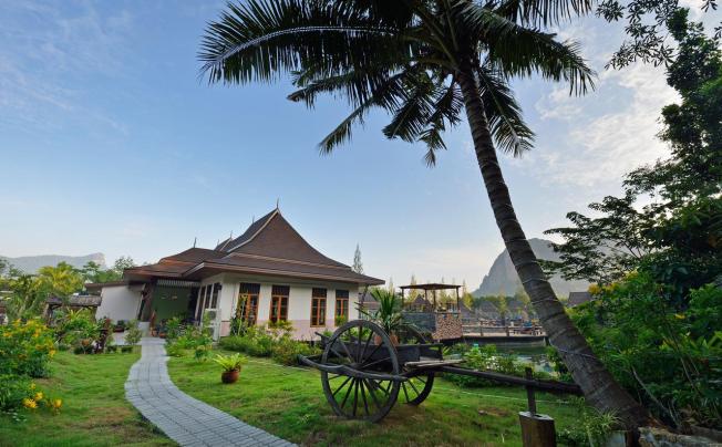 Фото отеля POONSIRI RESORT 