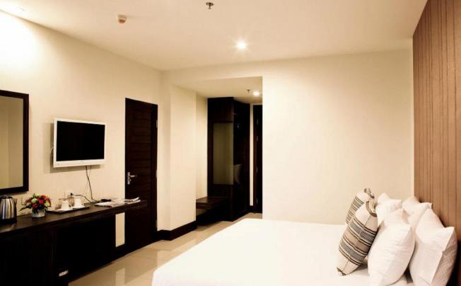 Фото отеля Crystal Suites