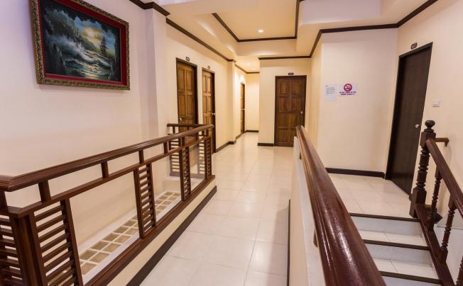 Фото отеля Grand Orchid Inn