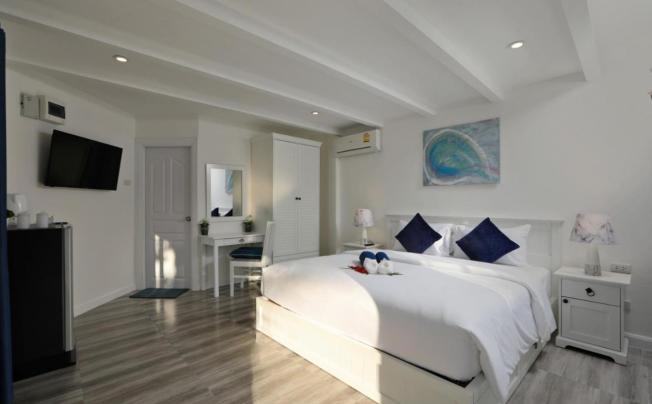 Фото отеля KATA WHITE VILLAS