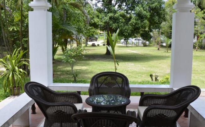 Фото отеля Baan Khun Nang Colonial Residence