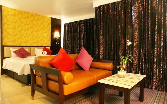Фото отеля Aiyara Grand Hotel 