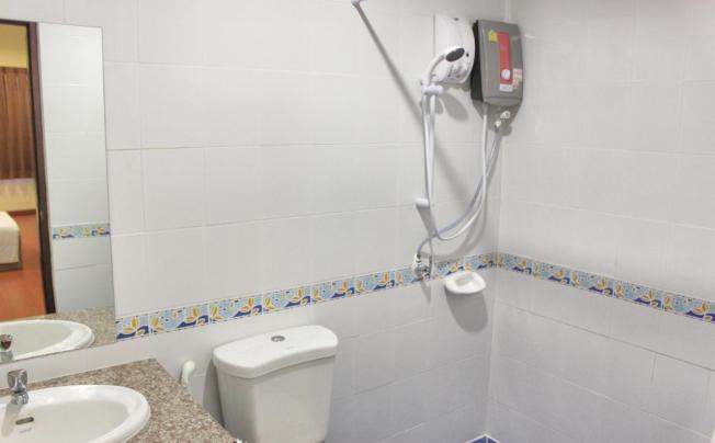 Фото отеля Ananas Phuket Hostel