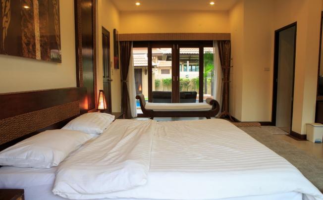 Фото отеля Whispering Palms Resort Bophut