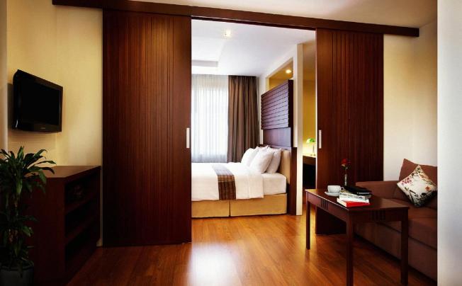 Фото отеля Icheck Inn Sukhumvit Soi 2