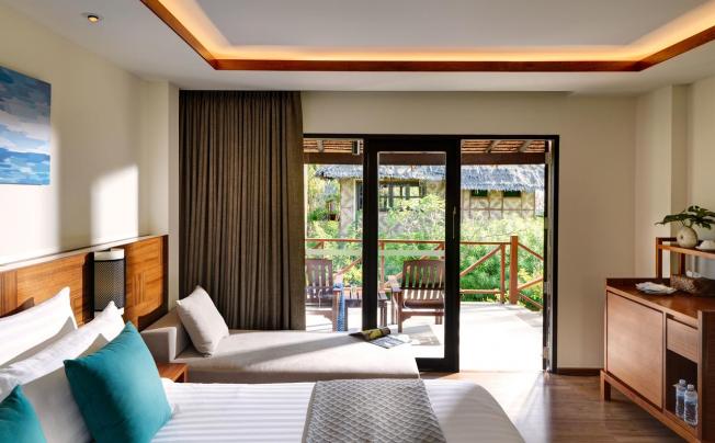 Фото отеля Phi Phi Island Village Beach Resort & Spa