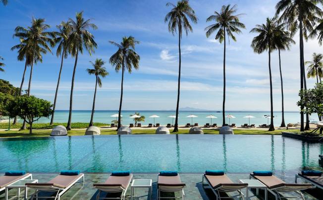 Фото отеля Phi Phi Island Village Beach Resort & Spa
