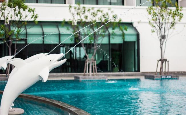 Фото отеля Bangsaen Heritage hotel