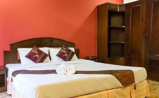 Фото отеля Baan Natacha Beachfront Guesthouse