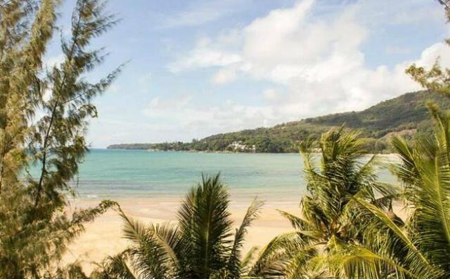Фото отеля Baan Natacha Beachfront Guesthouse