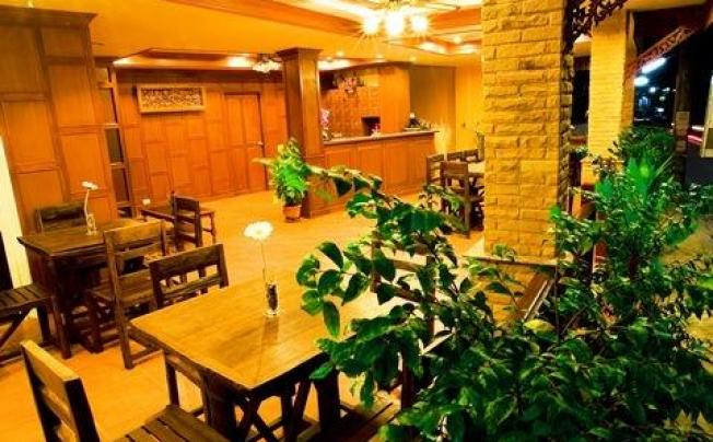 Фото отеля BAAN SUDARAT