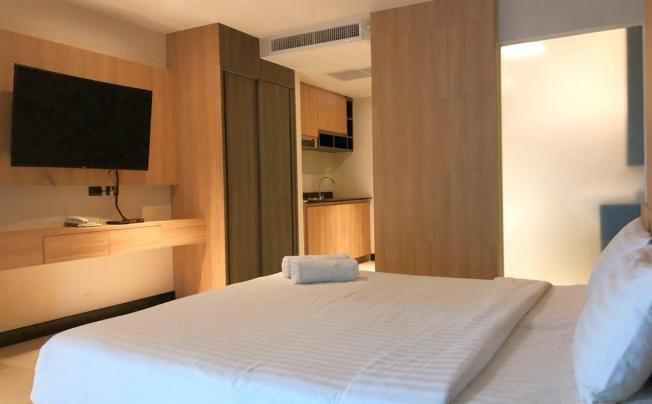 Фото отеля Shanaya Ocean View Residence