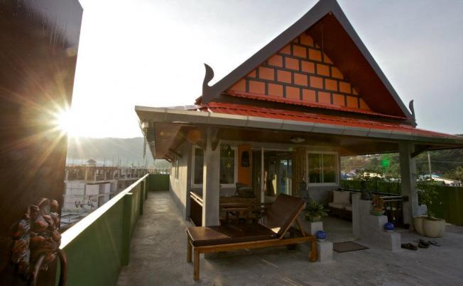 Фото отеля Baan Kamala Hostel & Guesthouse