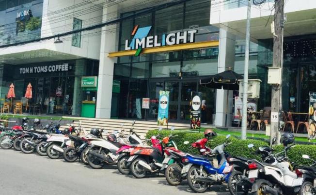 Фото отеля Sunny Hostel Phuket