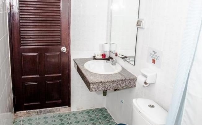 Фото отеля NIRVANA HOTEL