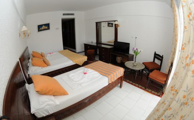 Фото отеля Golf Residence Hotel