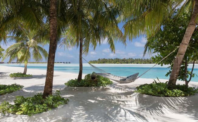 Фото отеля Naladhu Private Island Maldives