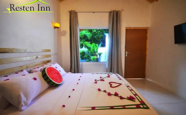 Фото отеля RESTEN INN