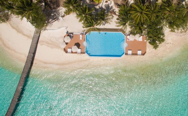 Фото отеля Thulhagiri Island Resort & Spa