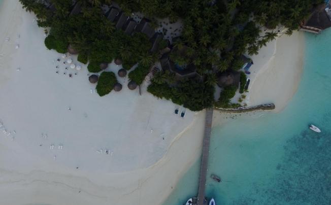 Фото отеля Thulhagiri Island Resort & Spa