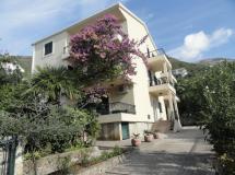 Apartments M 3*