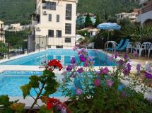 Srzentic Apartments 3*