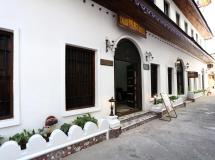 Tausi Palace Hotel 3*