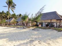 Reef & Beach Resort 3*