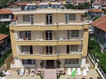 Larisa Hotel 3*