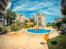 Crown Fort Club Apartment 3*
