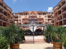 Efir 1 Apartment 3*