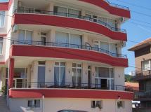 Akris Hotel 3*