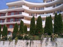 Marina Residence 3*