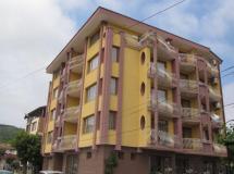 Denica Family Hotel 3*