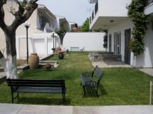 Alexandros Apartments 3*