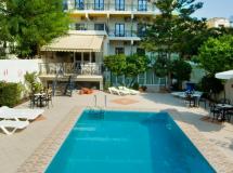 Bakos Hotel 3*
