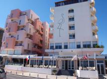 Flamingo Beach Hotel 3*