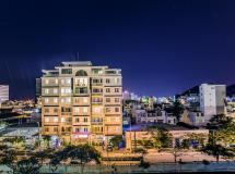 Chau Loan Hotel 3*
